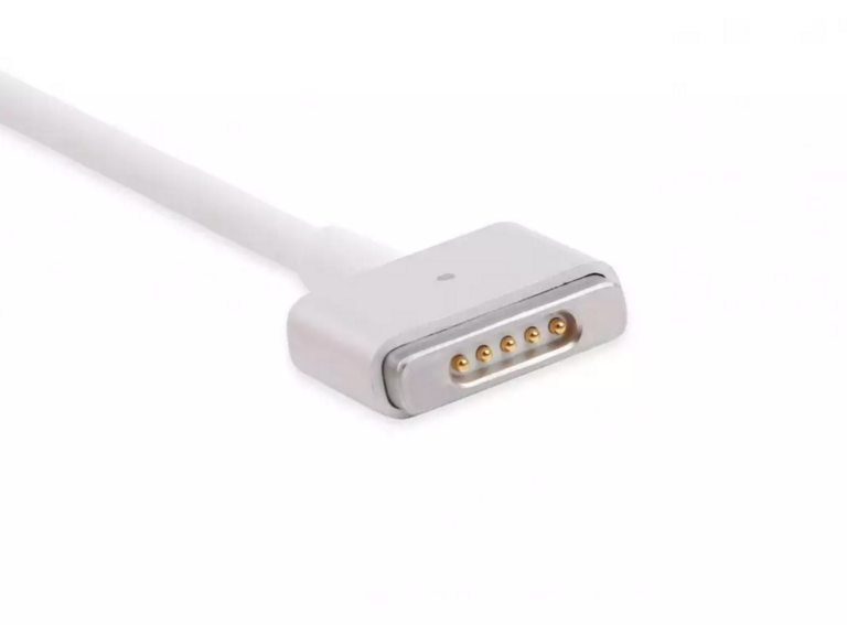 Apakah Bisa Menggunakan MagSafe Yang Berbeda?