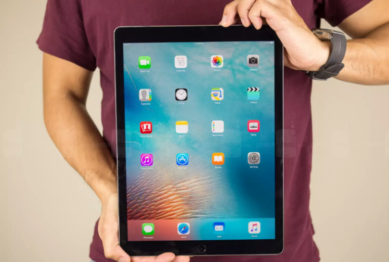 iPad Pro 12.9 Inch vs iPad Pro 9.7 Inch. Pilih Mana?