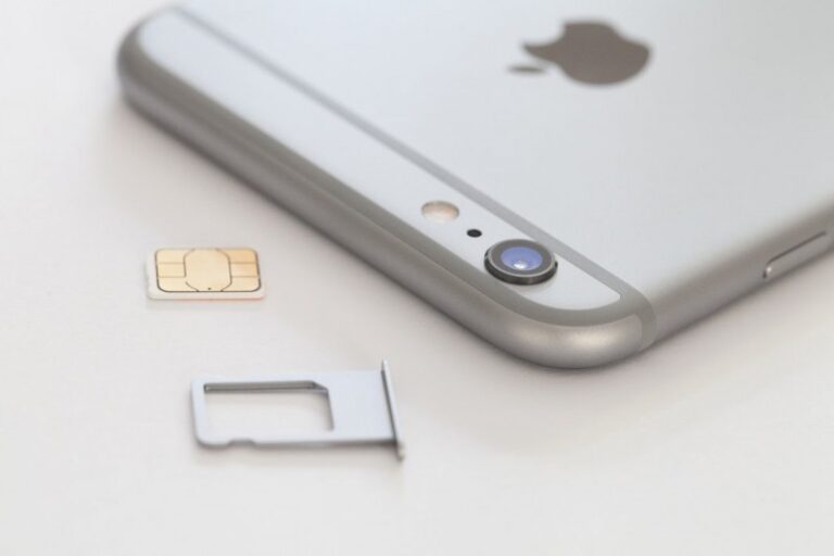 Memperbaiki Masalah Kartu SIM Error Installed di iPhone