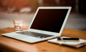 MacBook Air RAM 4GB SSD 128GB Cukup Cepat Tidak Lambat Lemot