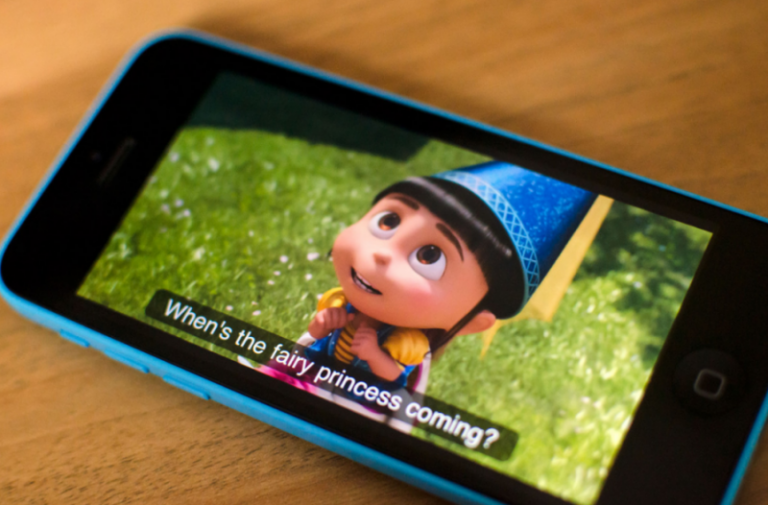 Cara Menampilkan Subtitle Film di iPhone dan iPad