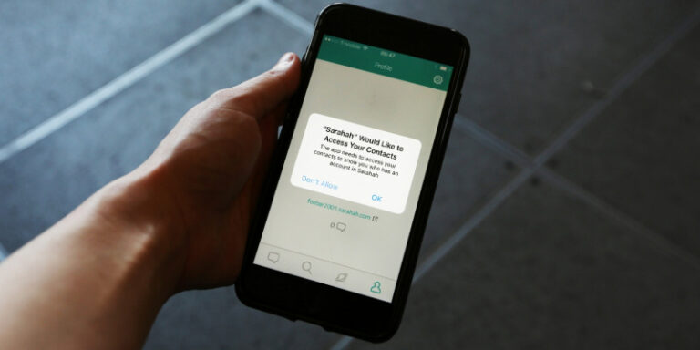 Awas! Aplikasi Sarahah Mencuri Kontak Pengguna