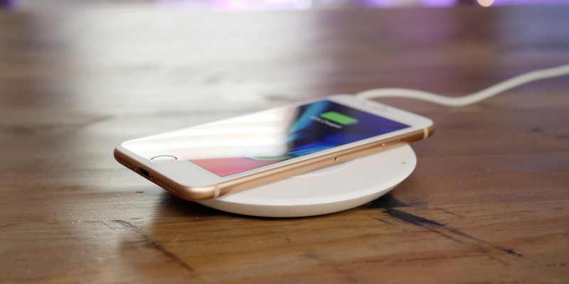 Seperti Ini Kecepatan Wireless Charging 7.5W di iOS 11.2