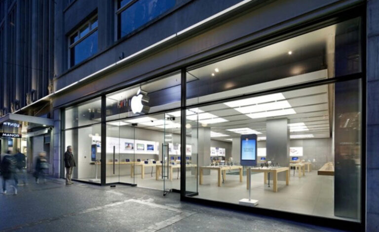 Citra Apple Store Sebagai Toko Terbaik Mulai Memudar