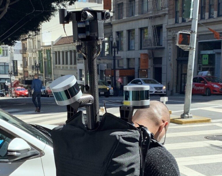 Pekerja Apple Maps Terlihat Sedang Merekam Jalanan San Francisco