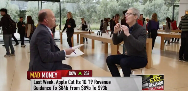 Ini Komentar Tim Cook Tentang Penurunan Profit Apple