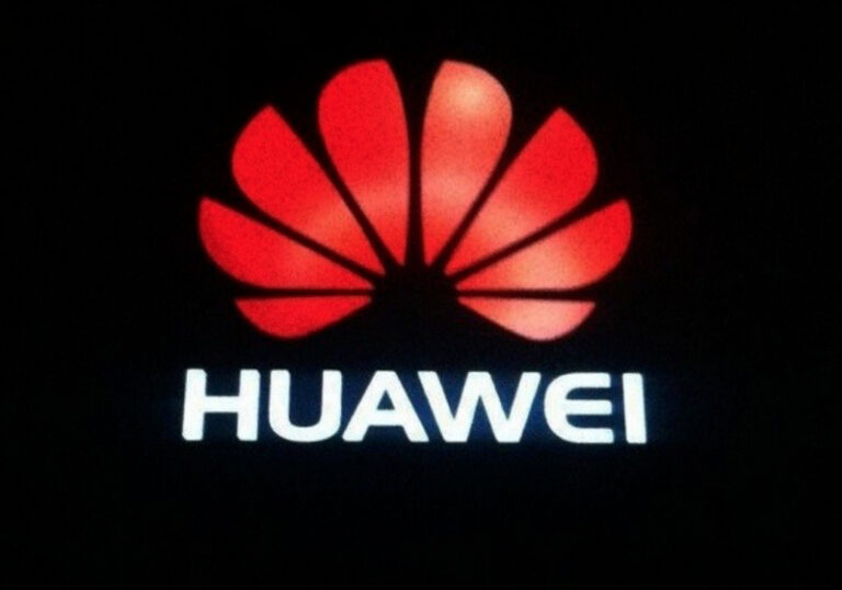 Huawei Tawari Apple Pasok Chip 5G untuk iPhone di Masa Depan