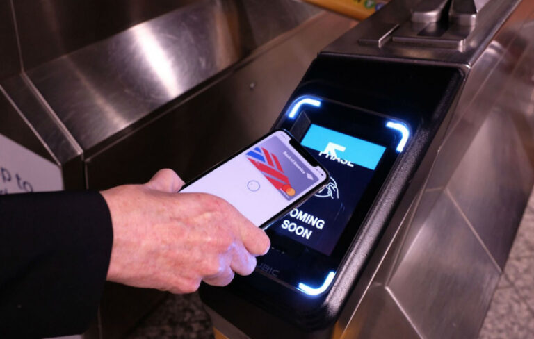 Apple Pay Kini Bisa Dipakai di Stasiun Subway New York