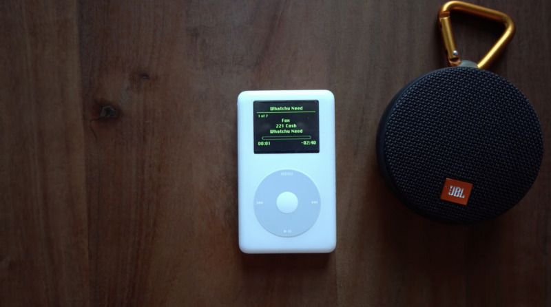 Developer Ini Bikin iPod Jadul Bisa Streaming Spotify